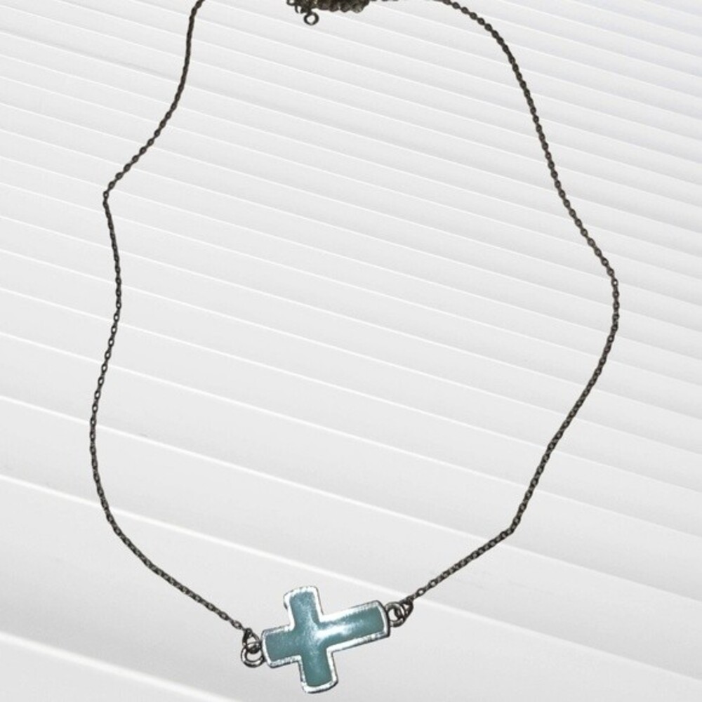 Sideways Cross Latin Vintage18in